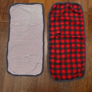 2X burp cloths